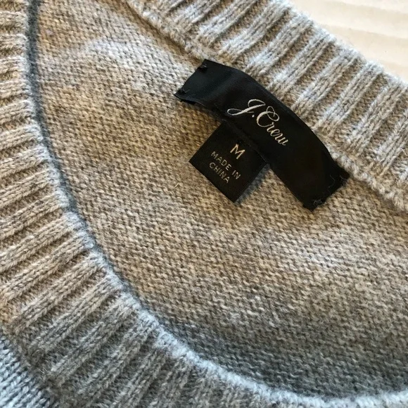 J Crew Jeweled Rhinestone Button Wool Blend Sweater. Gray. Medium - Picture 9 of 12